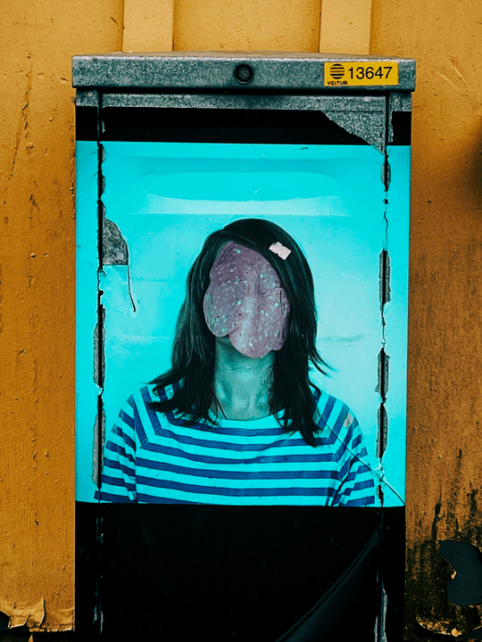 Create stickers exclusive to you, making every photo unique. custom sticker Our characteristics photo booth