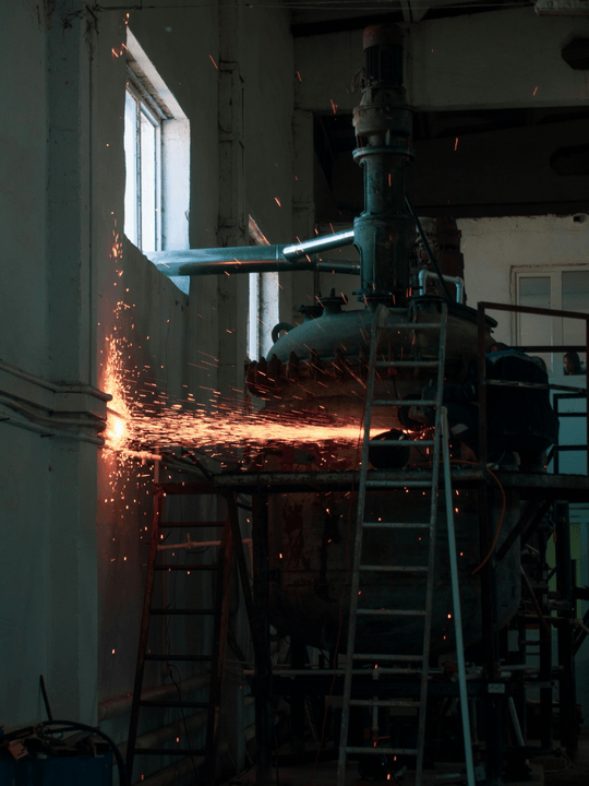 — Zhang Wei, Manufacturing Director “Ningjin Xudong Machinery provided us with reliable welding equipment that significantly improved our production efficiency. Their quality and service are exceptional.” Our clients consistently trust Ningjin Xudong Machinery for innovative welding and metal processing solutions Ningjin Xudong Machinery Co., Ltd., established in 2013 and located in Shiji Town Development Zone, Ningjin County, Dezhou City, Shandong Province, is a professional enterprise dedicated to the R&D, manufacturing, and sales of welding auxiliary equipment and metal processing machinery. Our main products include welding turning rolls (1–300 tons capacity, adjustable or self-adjusting types, with optional polyurethane wheels), welding positioners, welding manipulators, and special-purpose automatic welding machines, which are widely applied in boilers, pressure vessels, petrochemical plants, power stations, heavy machinery, shipbuilding, steel structures, and wind power industries. Equipped with standardized workshops and complete in-house processing and inspection capabilities, we offer customized non-standard solutions while adhering to our core values of integrity, reliable quality, pragmatism, and continuous innovation, striving to deliver high-quality products and comprehensive pre-sales and after-sales su