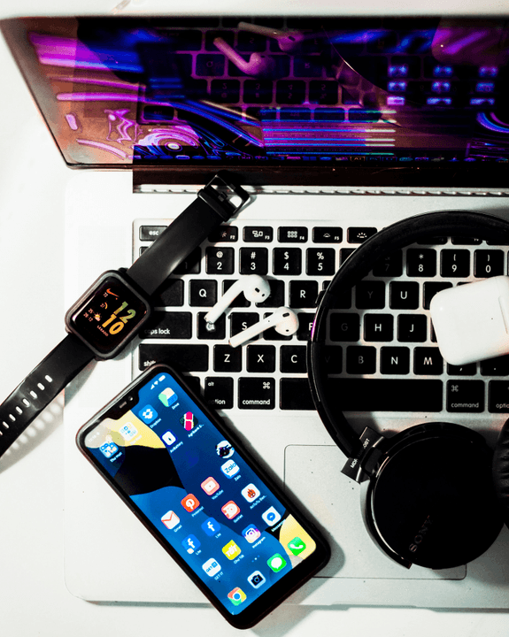 We present to you devices of high quality that ensure superior performance and reliability. Each product is carefully selected to meet your needs. high quality What we are distinguished by mobile phones and computer and accessories