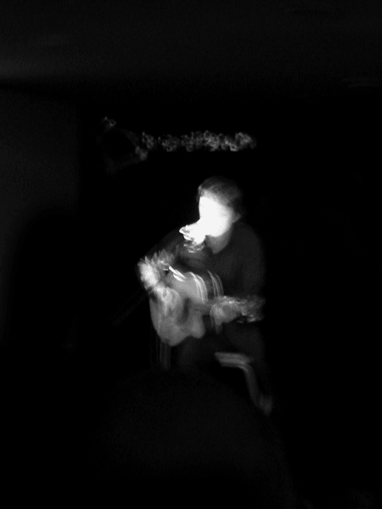 broken image