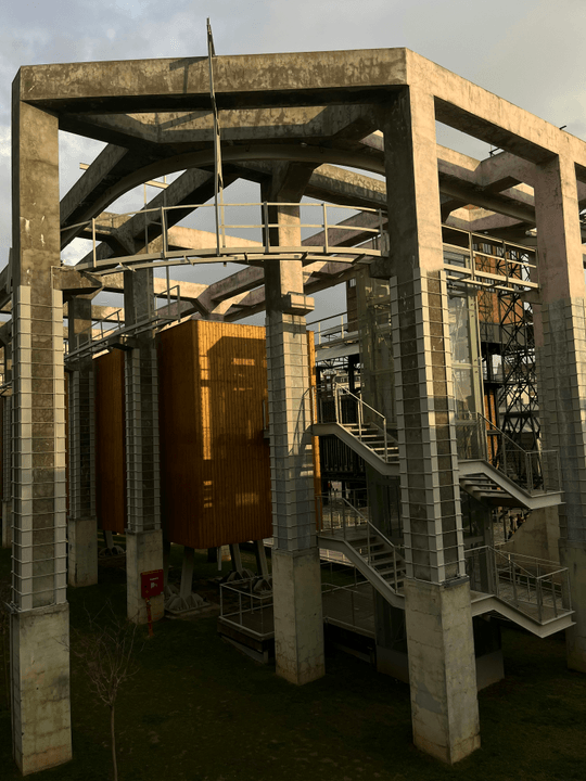 The reactor design we provide is aimed at optimizing the efficiency of the power system and reducing energy consumption. Our products are rigorously tested to ensure stable operation under various environmental conditions. advanced reactor technology What are we doing Capacitor, reactor, and AHF controller manufacturer