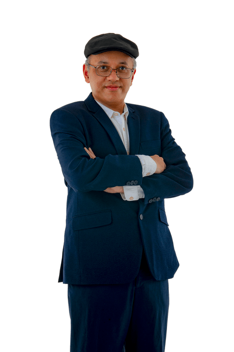  — David Lee “With CAREU's assistance, I felt confident every step of the way. Their professionalism is unmatched.”  Our expert team has successfully assisted over 1,000 clients in navigating investment immigration opportunities. 网站用来从事各国投资移民和护照项目推广，想在这个网站上实现客户注册，在线whatsapp,wechat咨询，资料文档PDF付费下载，在线支付等功能