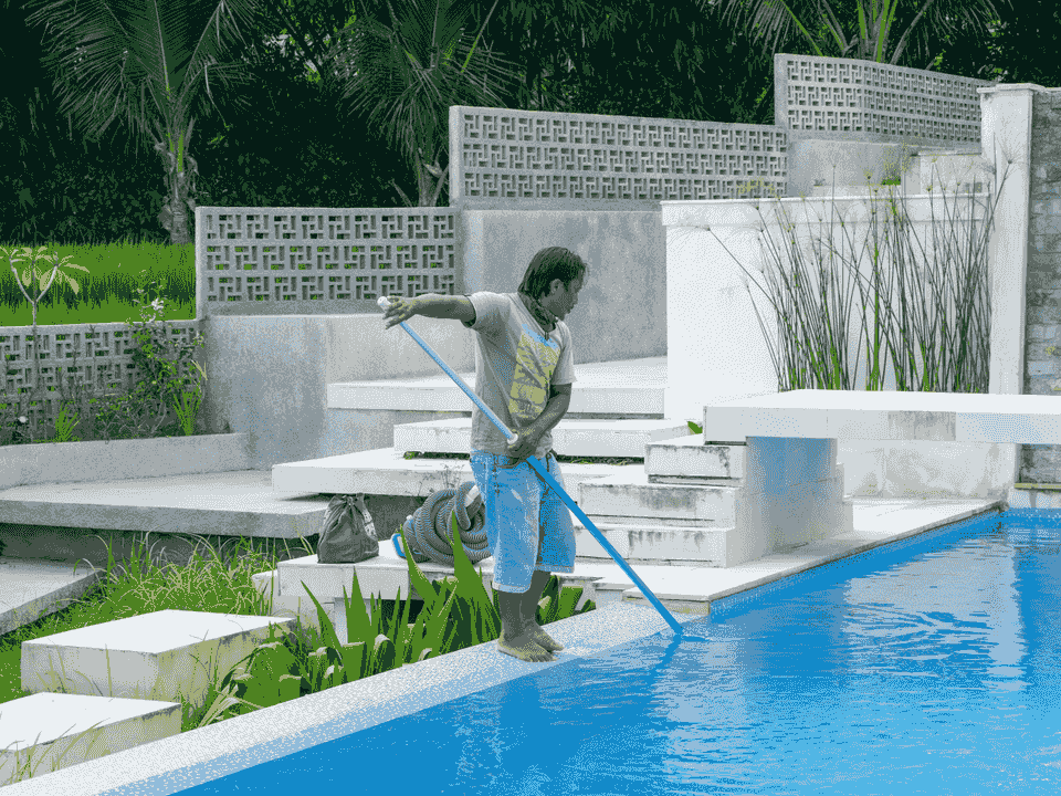 Servicio de mantenimiento de piscinas