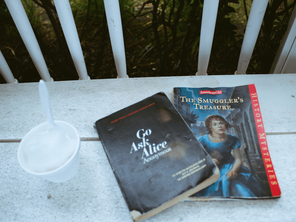 Cumpărarea cărții 'Mândrie și prejudecată'