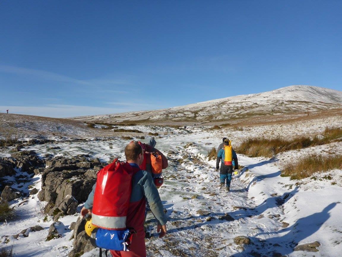 A snowy scene on Ingleborough as the team approaches Gapping Ghyll (Dan Thorne)