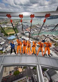 Sky Walk. Auckland's Sky Tower.