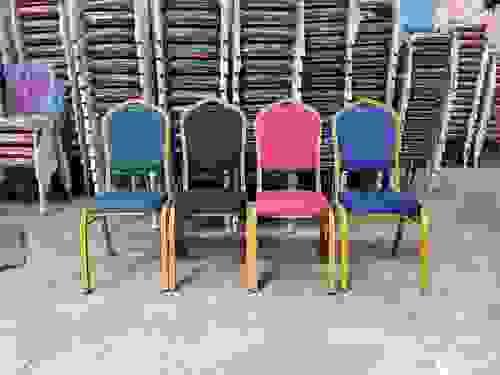 BANQUET CHAIR
