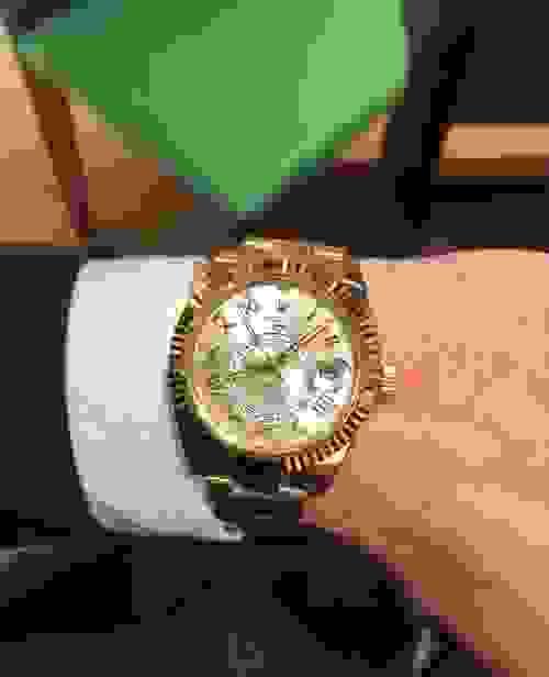Rolex Sky-Dweller Gold
