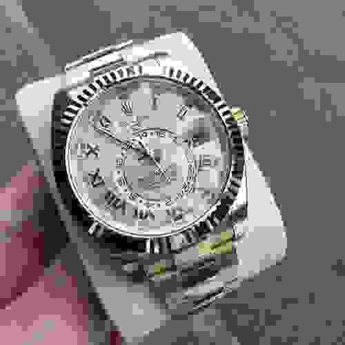 Rolex Sky-dweller Superlative Chrono