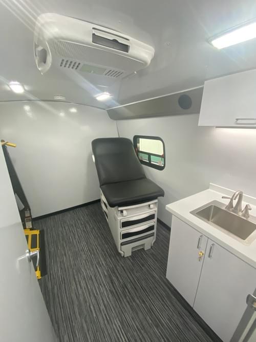 2020 mobile medical clinic for sale Stock 10086