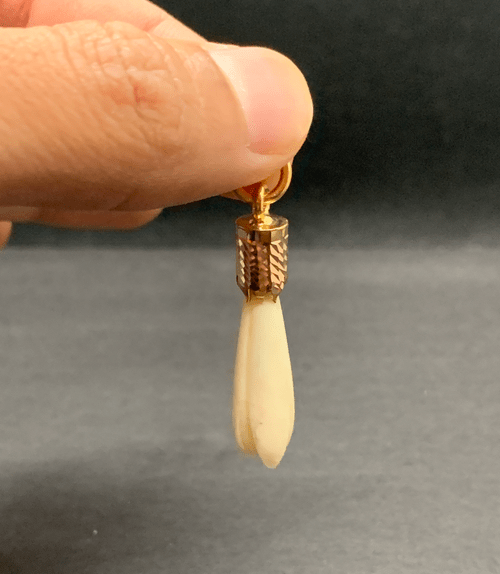 Pendentif Or 14 carats fleur de Champa (Pka Champa) par Evaan