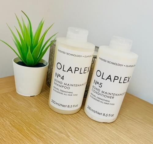 Olaplex Bundle 1 - No.4 + No.5 