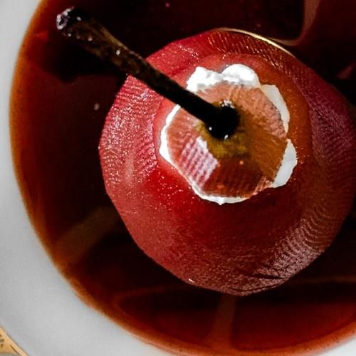 Poached Pears with Mascarpone Cream (Poire à la Beaujolaise)