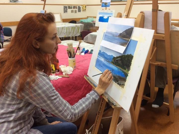 Our classes led by dedicated and enthusiastic tutors provide a pathway to learn how to draw, paint, sew or quilt. 