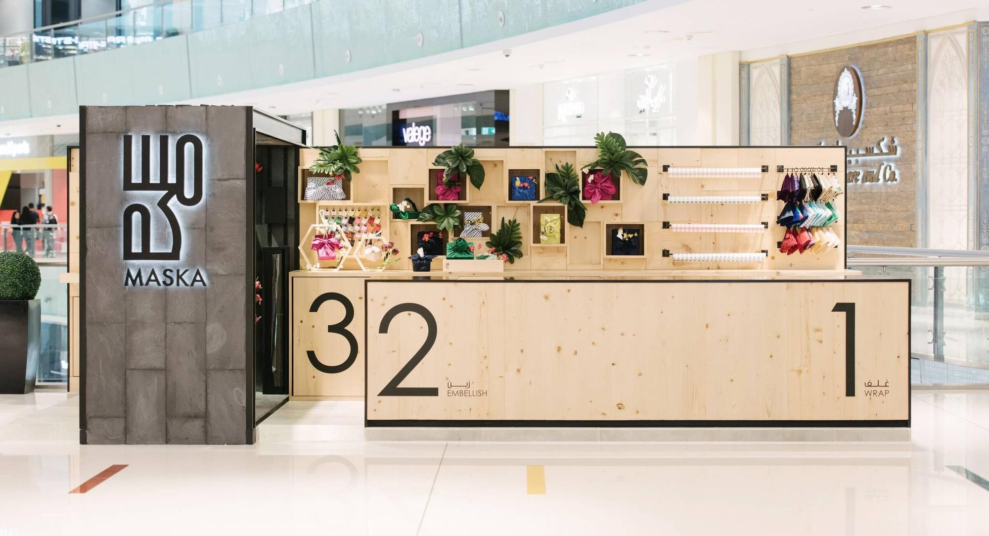 Our Work De Hui Retail Space Solution｜Onestop kiosk design