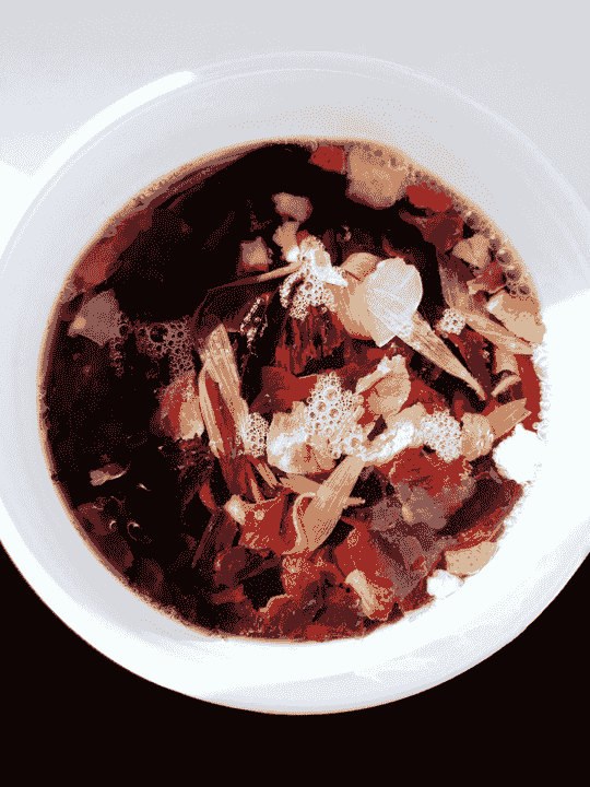 Every bite of dessert contains healthy traditional Chinese medicine ingredients, allowing you to easily maintain health while enjoying deliciousness. healthy dessert Our characteristics Medicine and food have the same source, bringing the concept of traditional Chinese medicine into tea drinks and desserts, easily maintaining health anytime and anywhere.