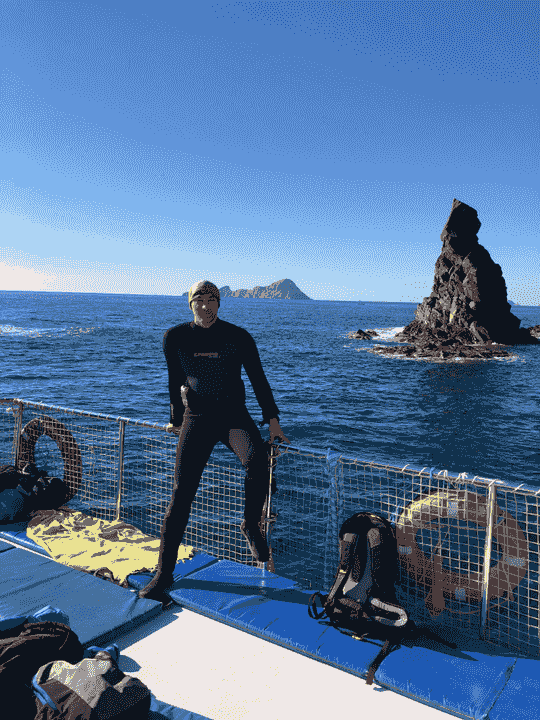 The design of our propulsion backpack allows users to enjoy hands-free operation, giving them the freedom to engage in underwater photography, marine research, and exploration without the cumbersome gear. Experience a new level of freedom while snorkeling or diving. Hands-Free Operation What We Offer We are a high-tech enterprise that develops and produces non-powered diving backpacks, specifically diving boosters. We now need to reach out to diving enthusiasts, technical divers, marine researchers, underwater photographers, diving center clubs, adventure travel agencies, and organizations involved in underwater bomb disposal, shipwreck rescue, underwater archaeology, etc., in island countries around the world, to recommend our backpack-style diving booster that can dive to 20 meters and features AI smart one-click positioning, to free up hands and allow for free snorkeling. Please help me design a DTC independent site with a marine theme.