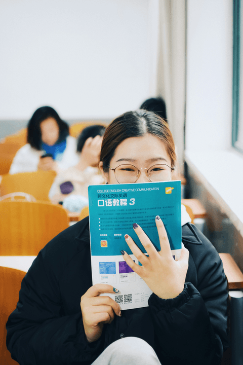 - Sato Kenichi "Since using the AI Chinese coach on line, learning Chinese has become enjoyable. Because I can easily ask questions, my motivation to learn has increased." Many learners are satisfied with our AI Chinese coach. This is a full-fledged AI Chinese language learning support available on line.