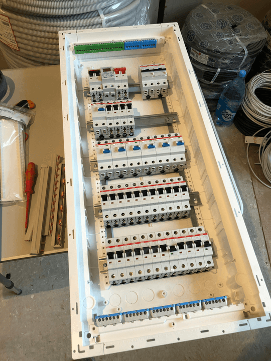 We offer high-quality electrical installation services, tailored to the needs of your home or your business. Our team of experts ensures that each installation meets the strictest safety standards. Electrical Installation Our Mission AME is a company of electrician, air conditioning technician in Aix-en-Provence