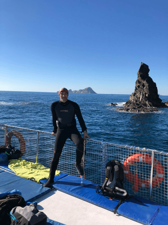 The design of our propulsion backpack allows users to enjoy hands-free operation, giving them the freedom to engage in underwater photography, marine research, and exploration without the cumbersome gear. Experience a new level of freedom while snorkeling or diving. Hands-Free Operation What We Offer We are a high-tech enterprise that develops and produces non-powered diving backpacks, specifically diving boosters. We now need to reach out to diving enthusiasts, technical divers, marine researchers, underwater photographers, diving center clubs, adventure travel agencies, and organizations involved in underwater bomb disposal, shipwreck rescue, underwater archaeology, etc., in island countries around the world, to recommend our backpack-style diving booster that can dive to 20 meters and features AI smart one-click positioning, to free up hands and allow for free snorkeling. Please help me design a DTC independent site with a marine theme.