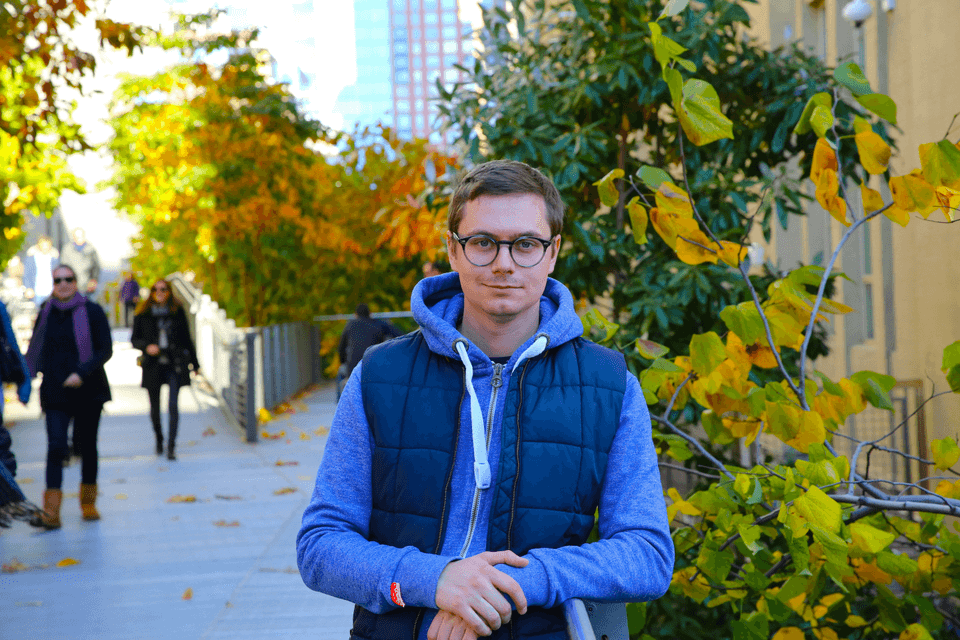 At Deluxe Resumes, we understand that crafting the perfect resume is essential in today's competitive job market. Our expert team collaborates with you to highlight your strengths and achievements, ensuring your resume stands out to potential employers. Your career journey starts here We provide employment ready services, corporate service with outplacement and workplace transitioning, online workshops, ndis and veterans, coaching and interview skills and career guidance