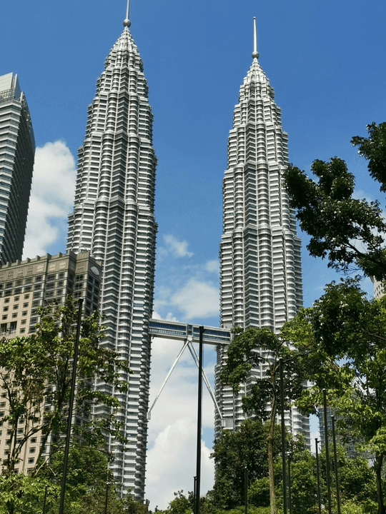 As a niche practice, we specialize in areas such as property law, family law, and commercial law. Our depth of knowledge and expertise allows us to tackle even the most complex legal challenges effectively. Specialized Legal Services Our Services Paradigm Solicitors LLP was established in 2011 and regulated by The Solicitors Regulation Authority (SRA). We are a niche practise with two offices based in Soho, London and Hertfordshire.