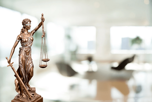 Tarshus Law Firm represents local and national small to large businesses. Tarshus Law Firm represents local and national small to large businesses.
