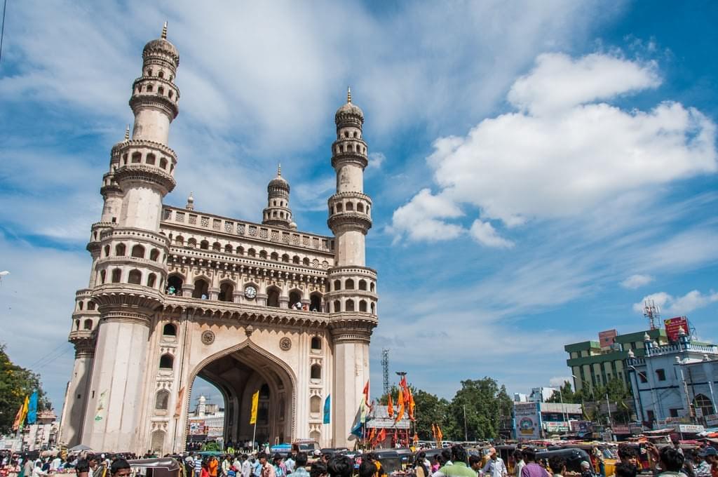 Best Of Hyderabad In 3 Days Bestofhyderabad Perfect for a day out with friends and family, the park also has locker systems to keep your valuables in, along with several cafes and restaurants to indulge in jurassic park with live sized models of the extinct species is a major draw for children and makes it one of the best places to see in hyderabad. expedia travel deals strikingly