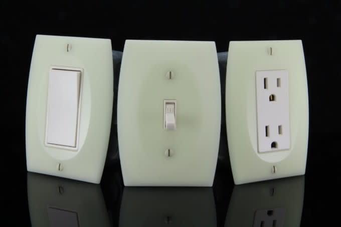 Luminno Glowaswitch The Light Switch Plate Reinvented