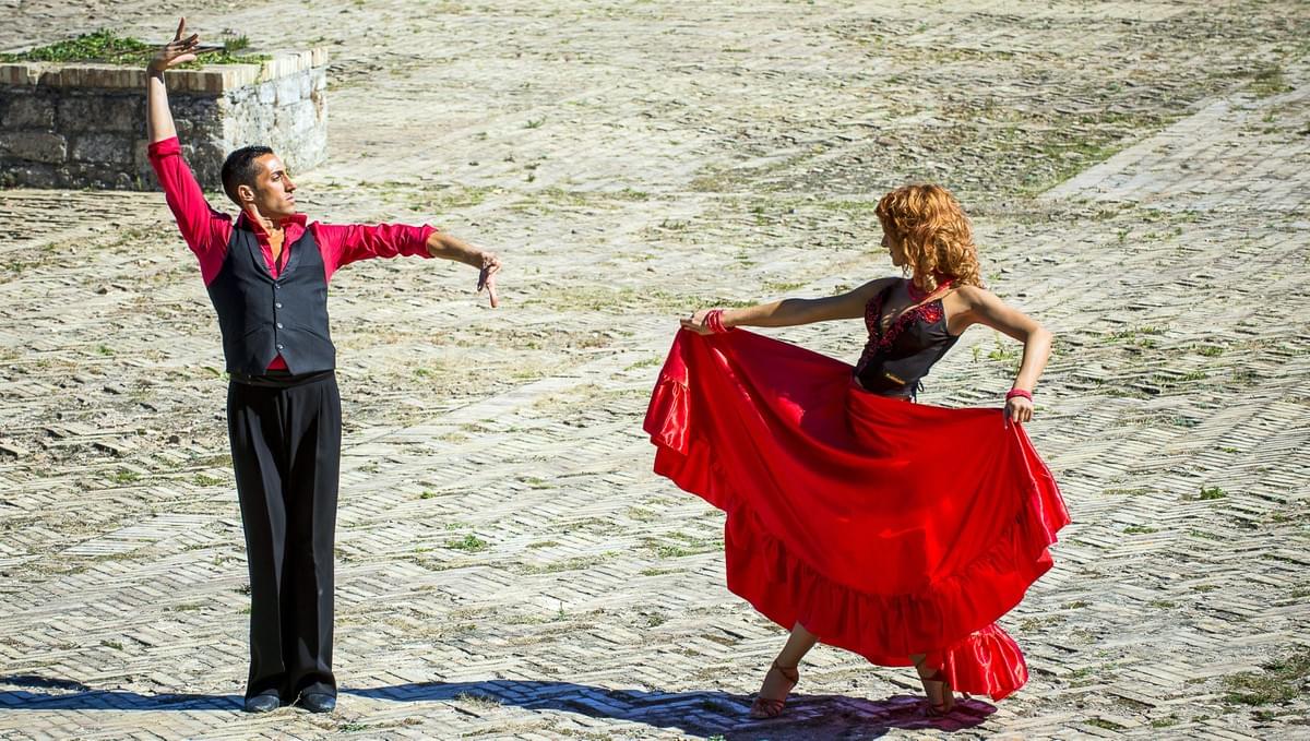 Come Si Chiama Il Drappo Rosso Del Torero