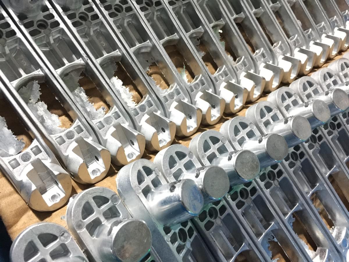 CNC mills machining CNC mills machining