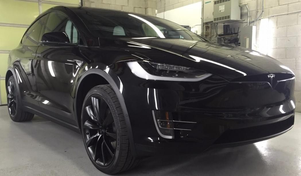 Tesla Black Out Chrome Delete Car Trim In Miami 33131