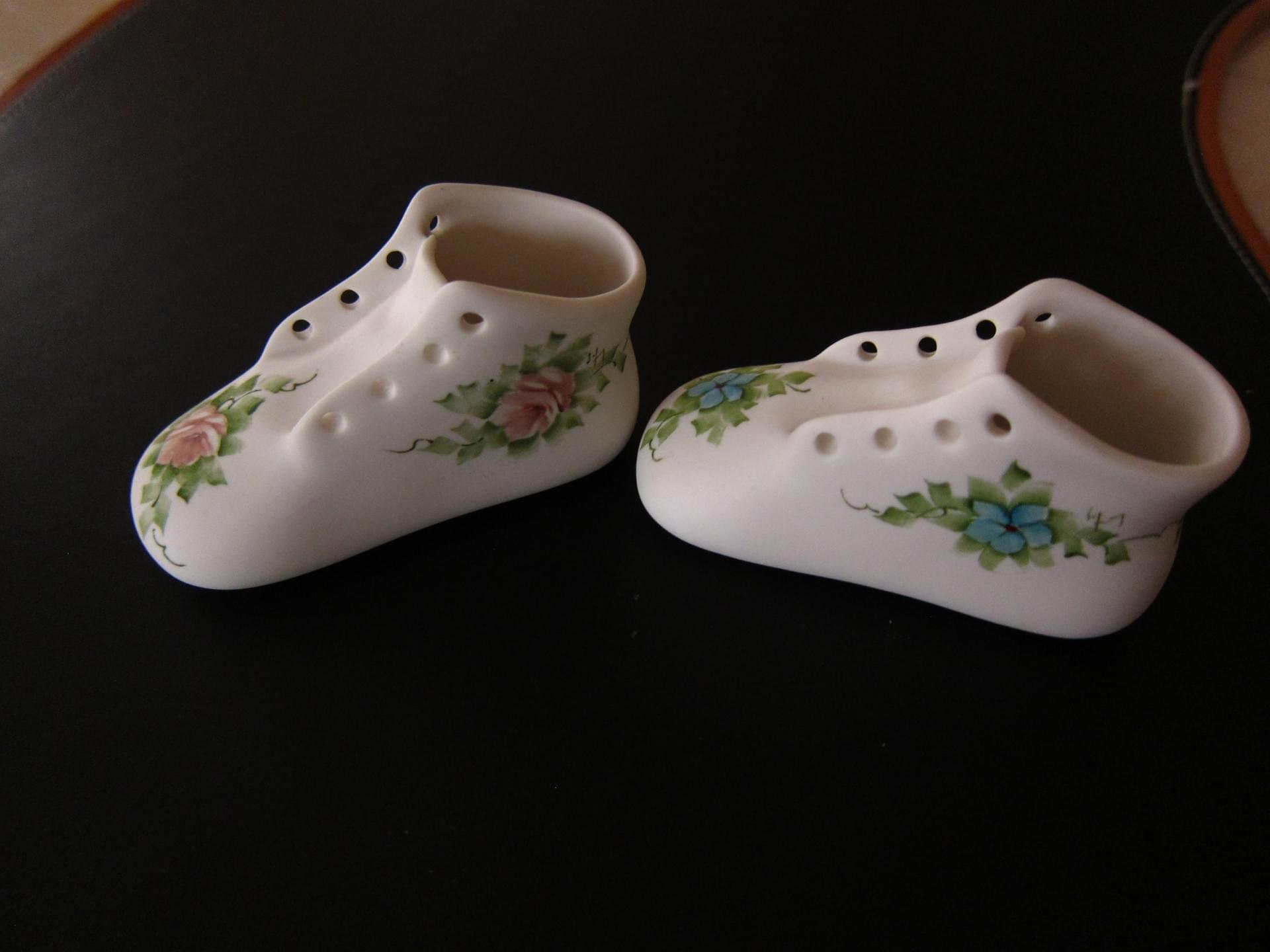 ceramic baby shoe keepsake