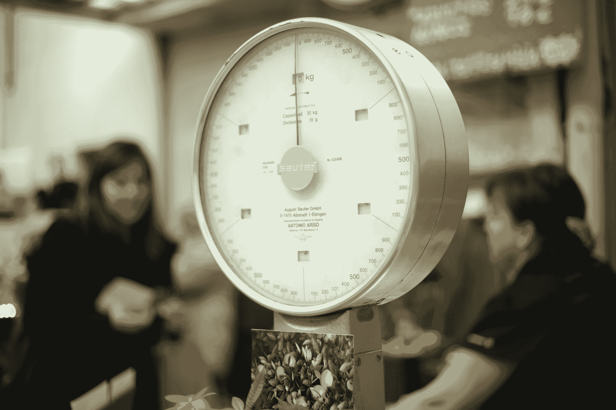 how to calculate net weight accurately using scales