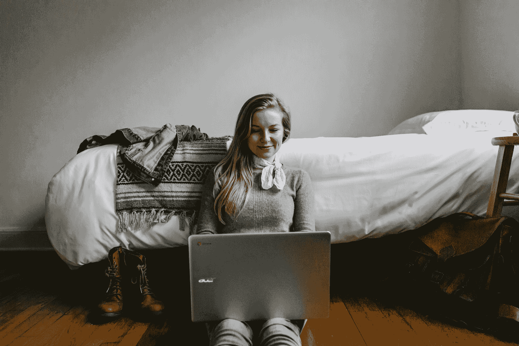 Airbnb real estate investing - Positive guest reviews boosting property visibility.