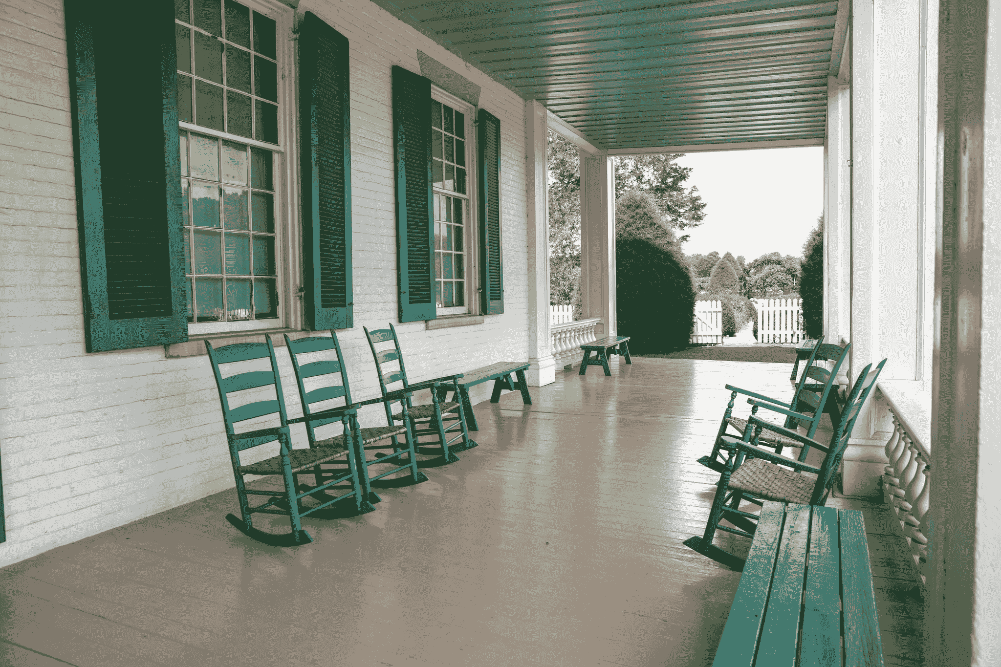 Rustic Farmhouse Style type of house structure