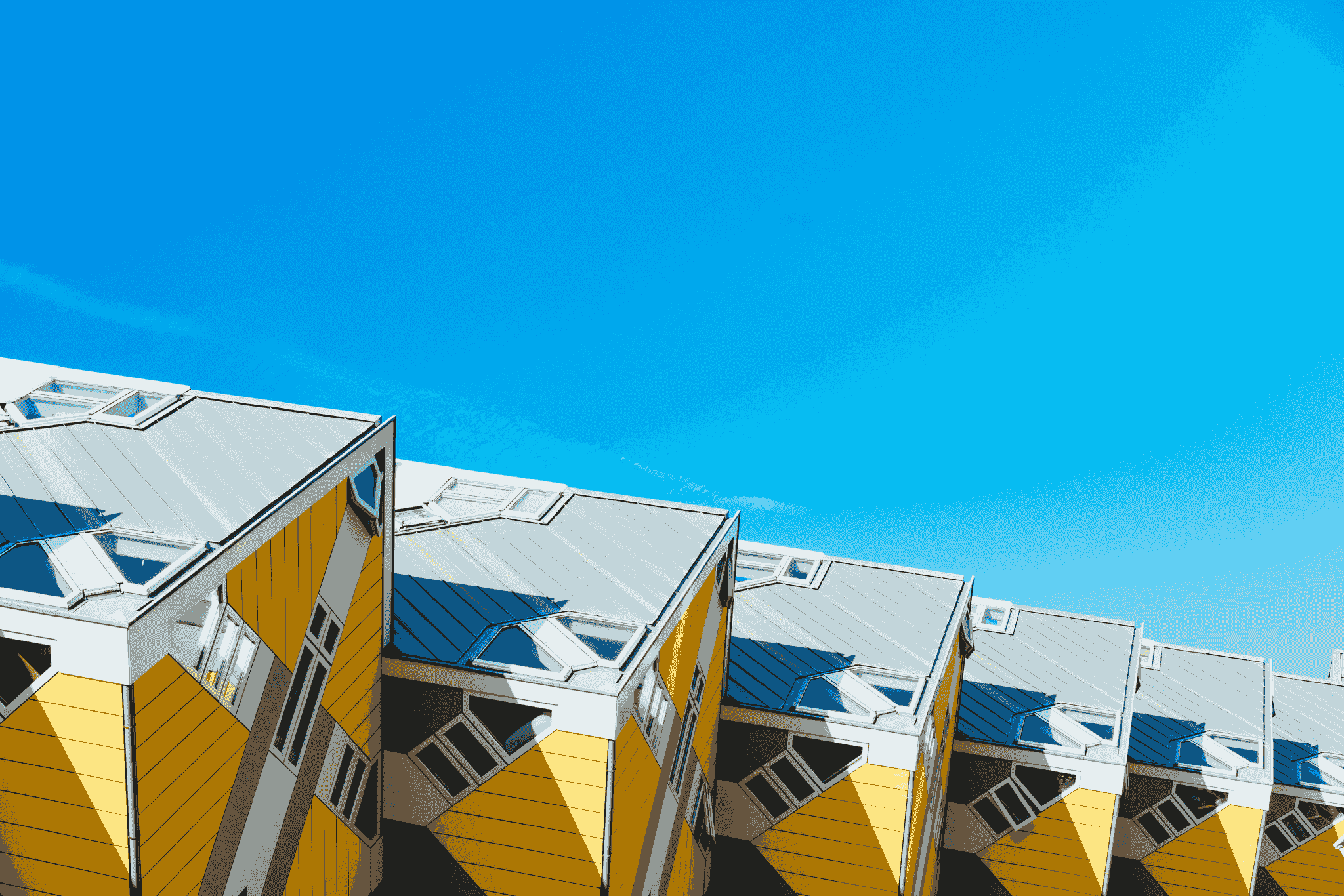 Passive solar design in modern prefabricated building