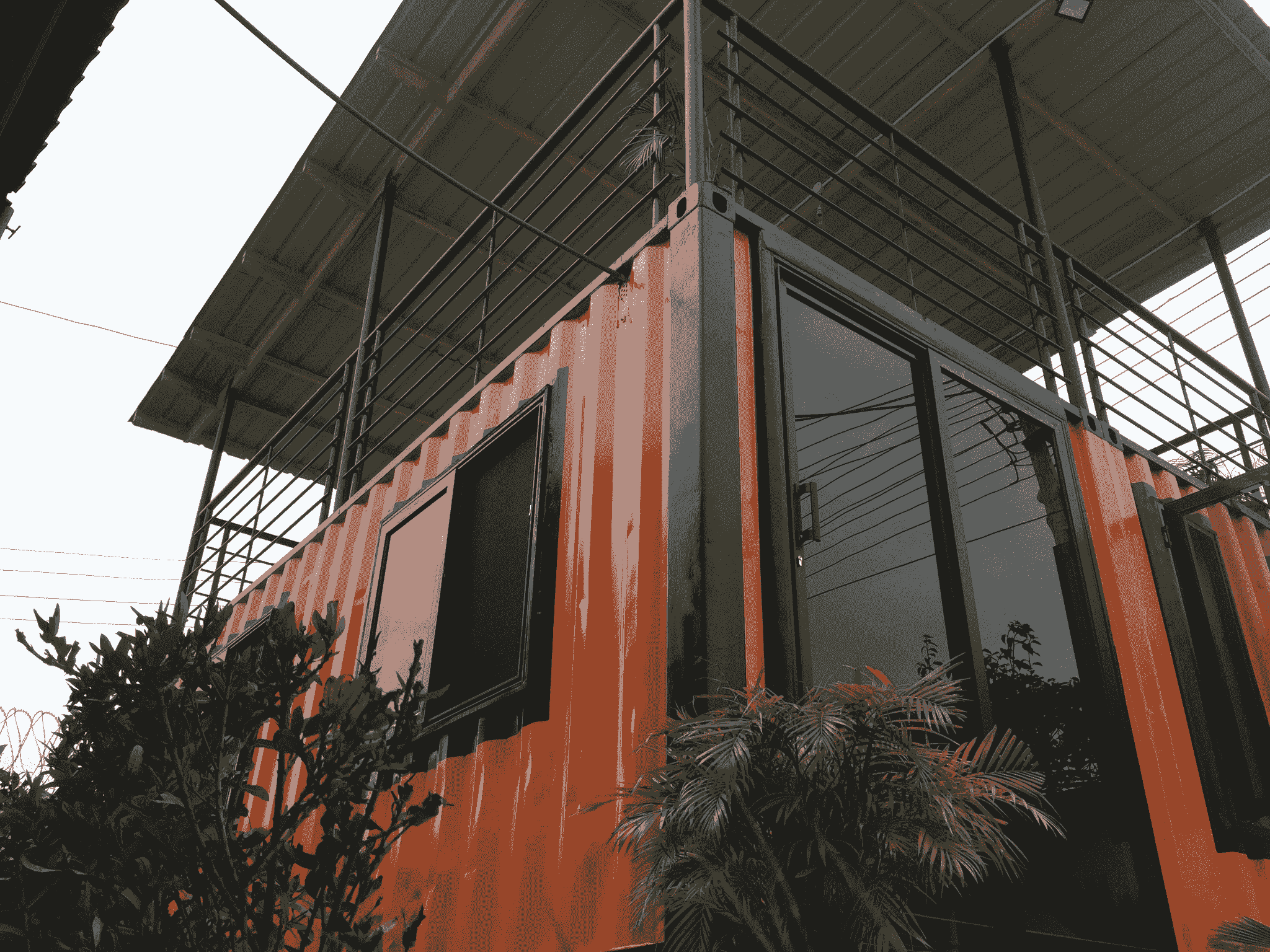 Container home proving its hurricane-proof strength