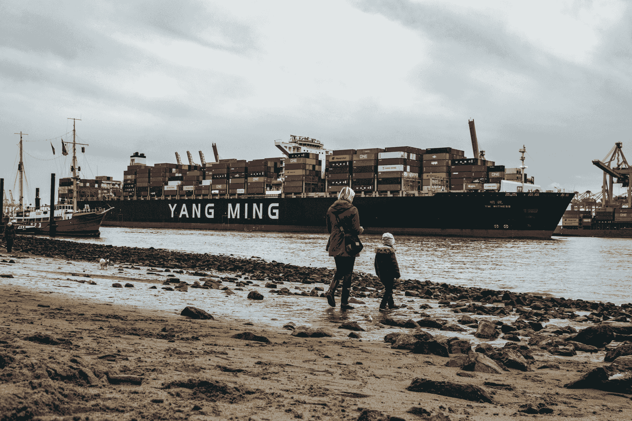Importing Building Materials from China to Australia
