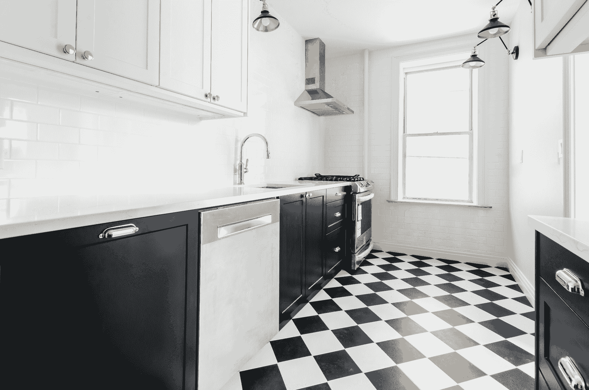China floor tiles in modern kitchen renovation