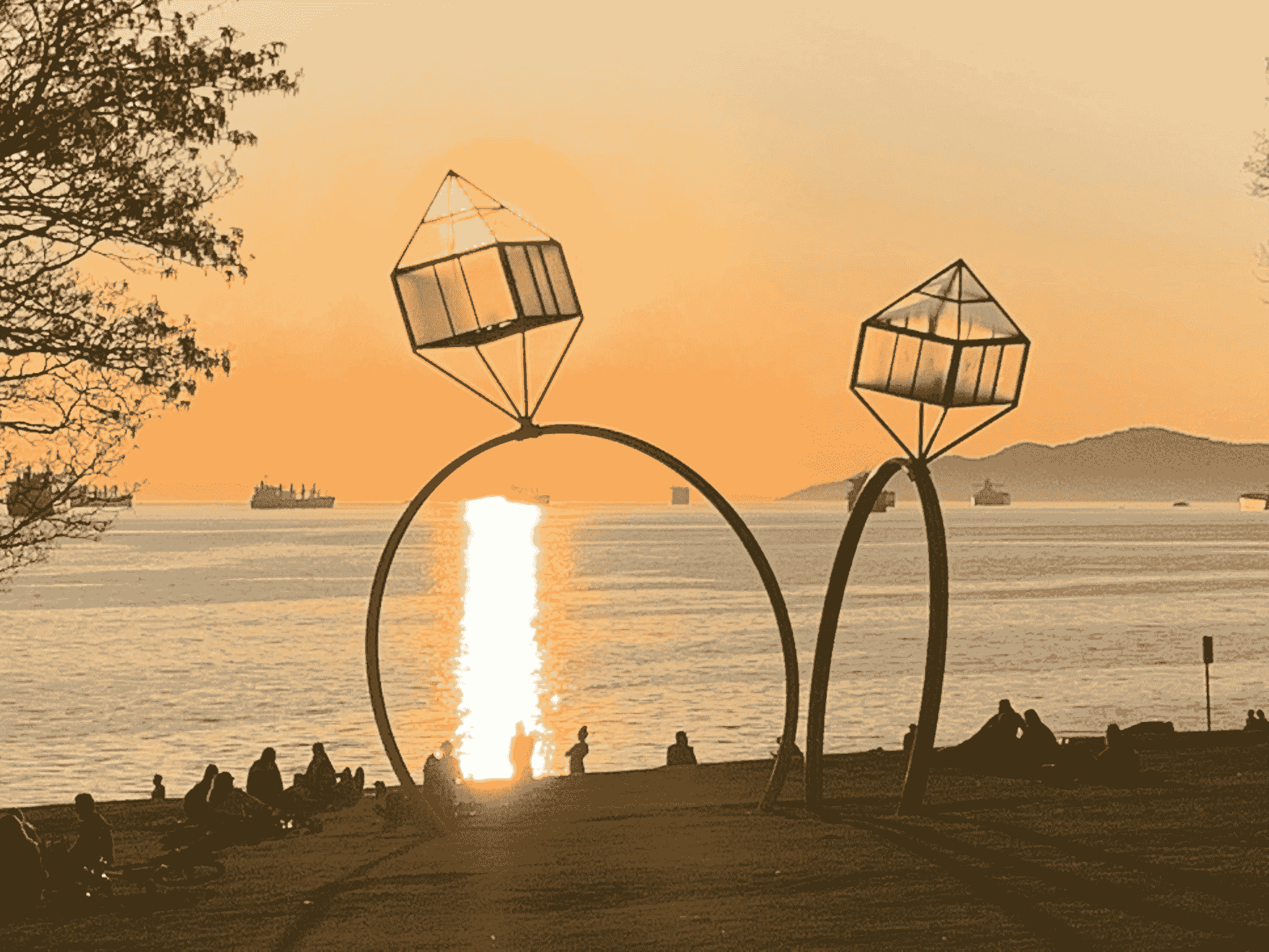 China Outdoor Decor Supplier - Sleek Stainless Steel Sculpture