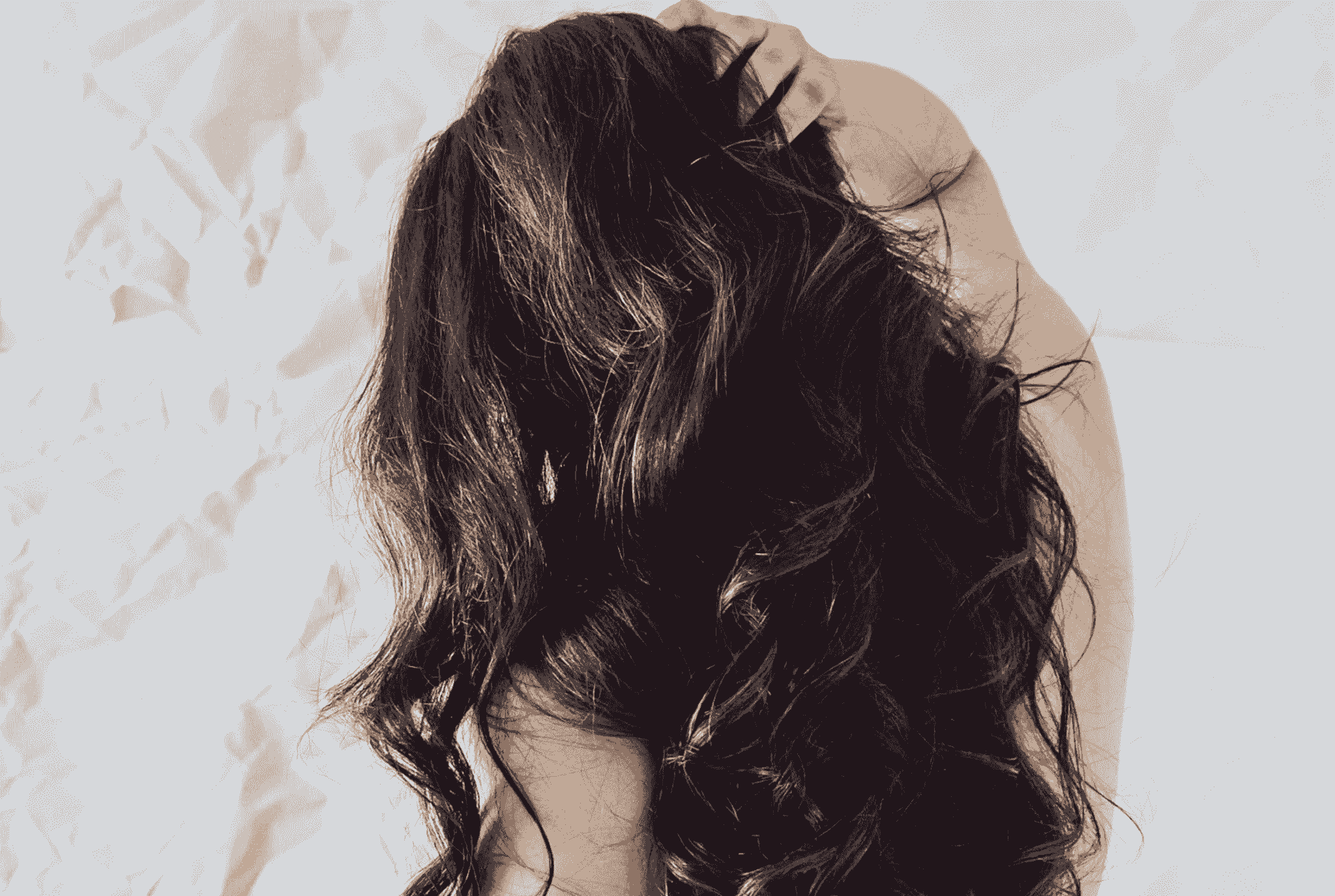 Comparison image illustrating low density vs high density hair differences.