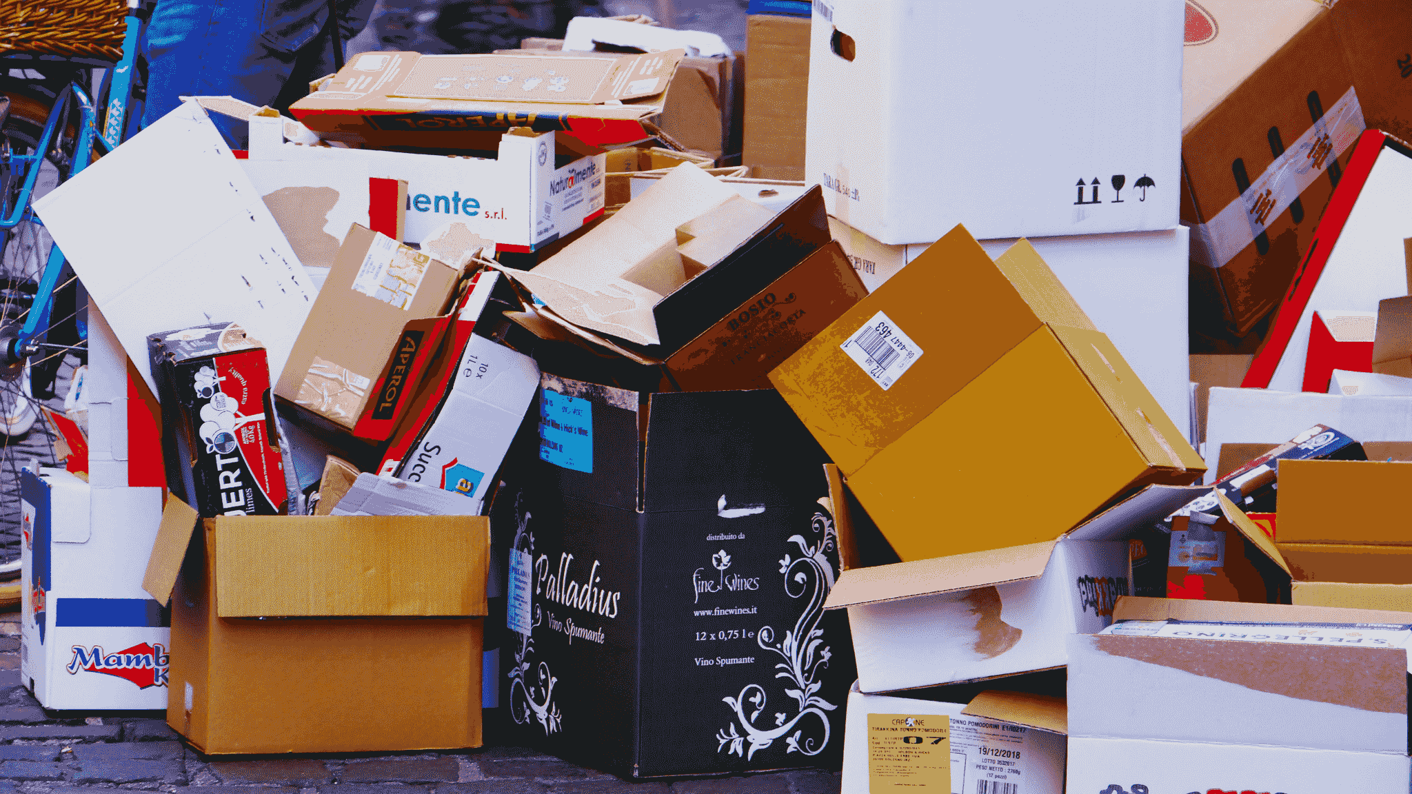 Sourcing eco-friendly products from China manufacturers - Recycled cardboard boxes