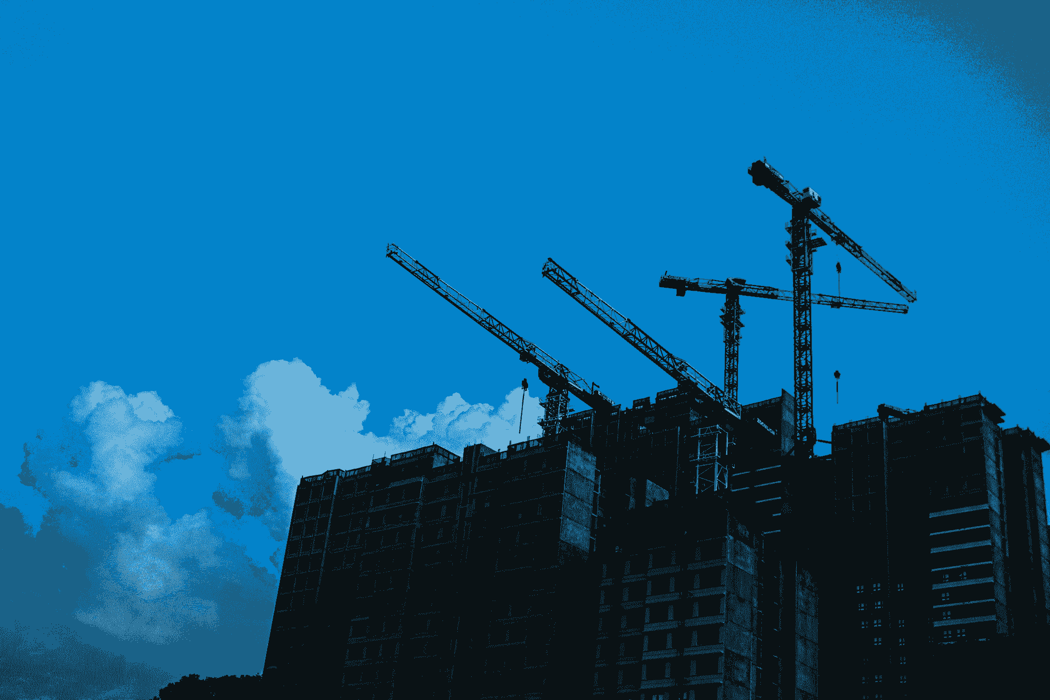 Efficient assembly of modular building systems at construction site