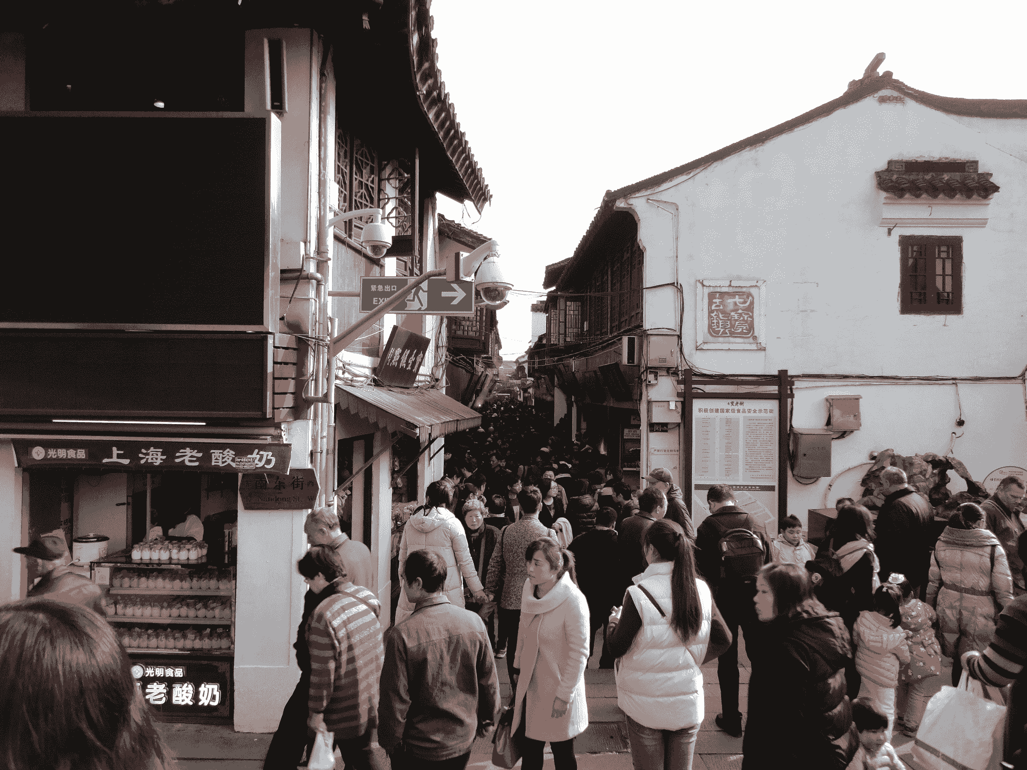 Overcoming hurdles with a top sourcing company in China