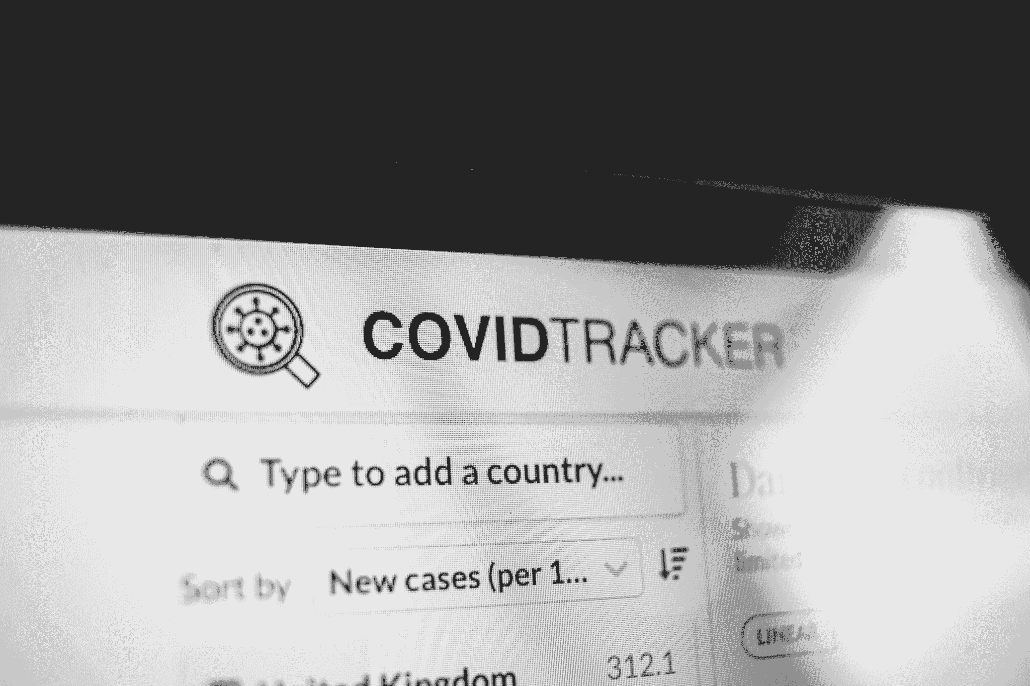 Product compliance tracking dashboard by SSOURCING INC.