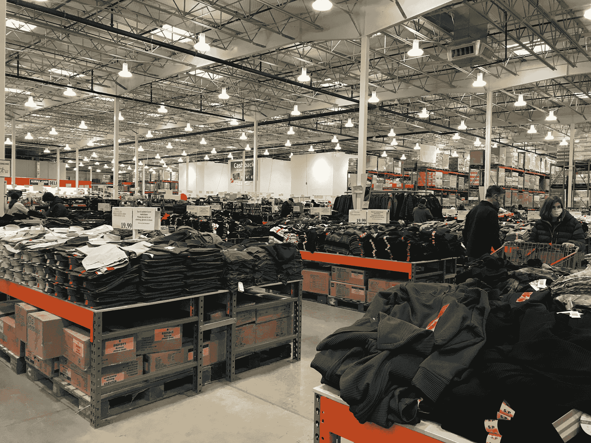 Efficient warehousing solutions with Tianjin Clothing Manufacturers & Guangzhou Apparel Suppliers