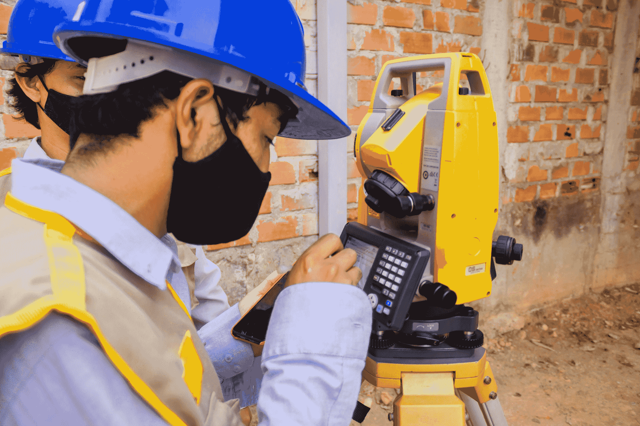 Utilizing advanced technology for accurate China factory inspection