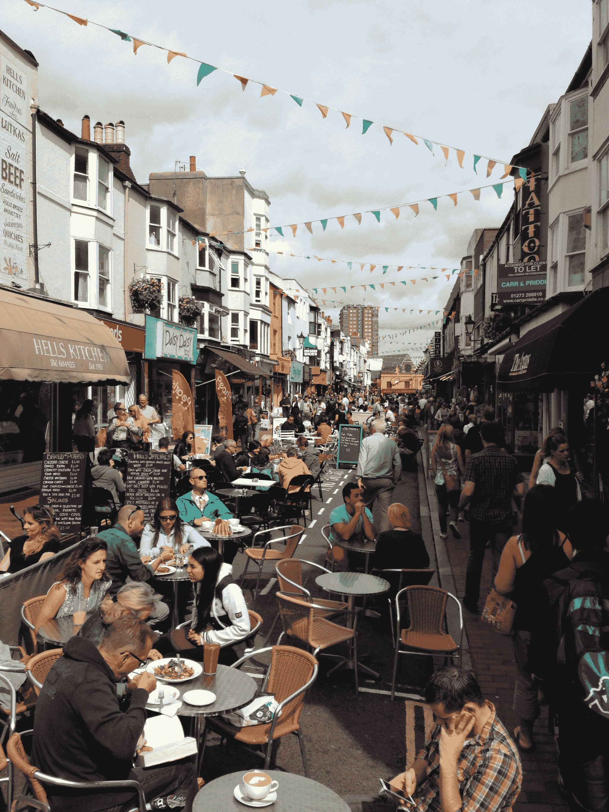 how to start a pop up restaurant in vibrant neighborhoods