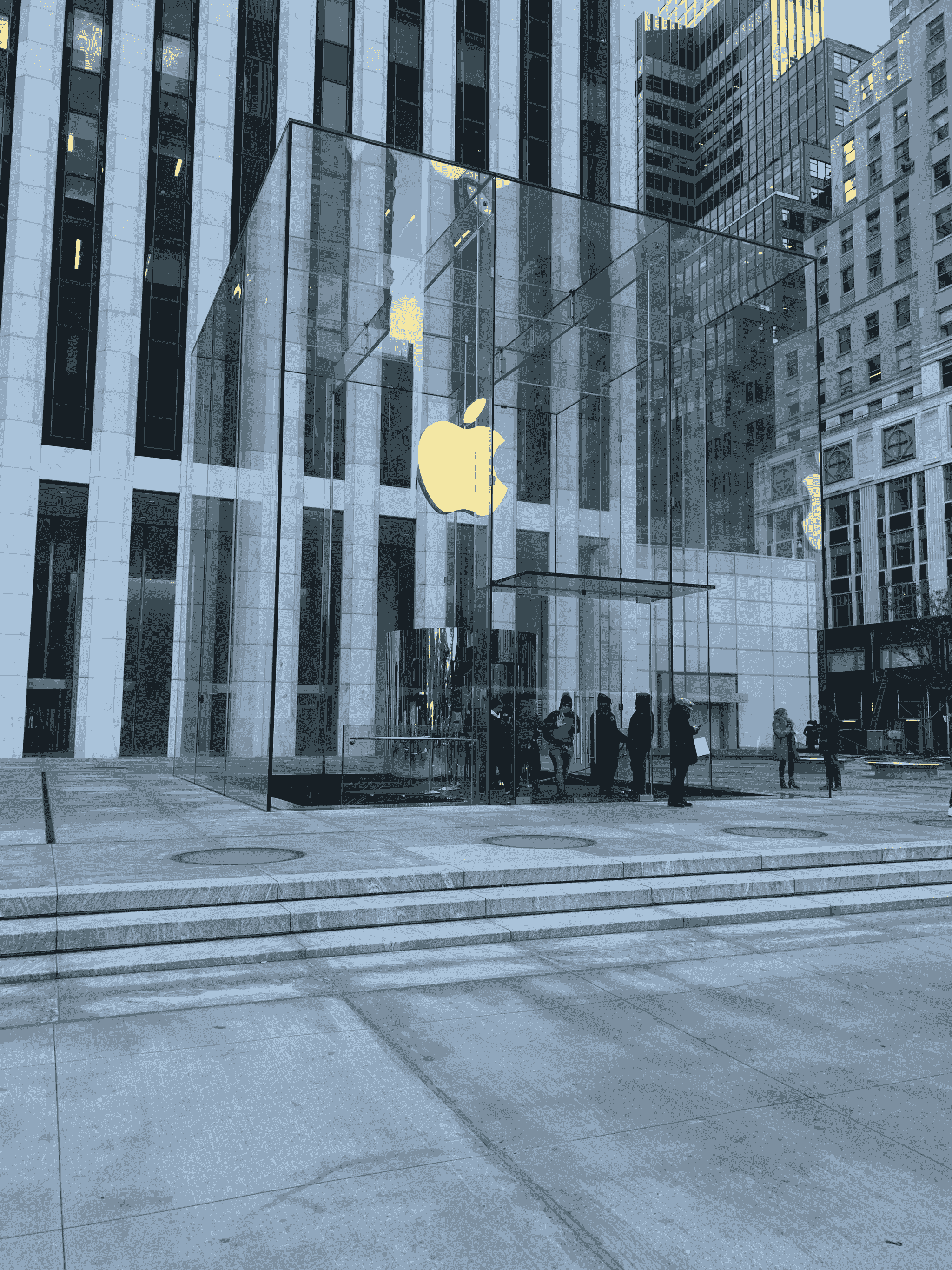 oem odm collaboration between Apple and Foxconn
